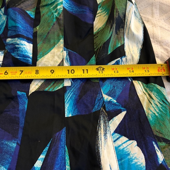 White House Black Market Blue & Green Leaf-Print Midi Dress - Picture 4 of 8